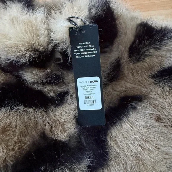 Fashion Nova tiger faux fur jacket - Picture 6 of 8